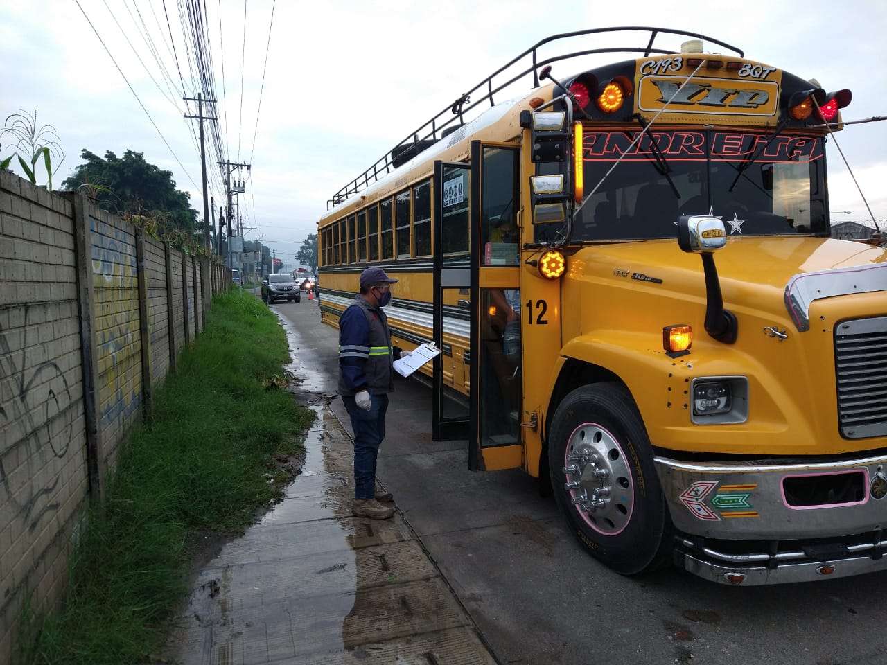 Transportistas exigen atención del Presidente Arévalo ante crisis del sector