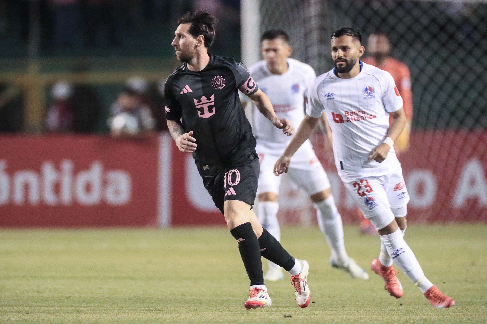 Una bebida creada por Leo Messi es nuevo patrocinador del Inter Miami