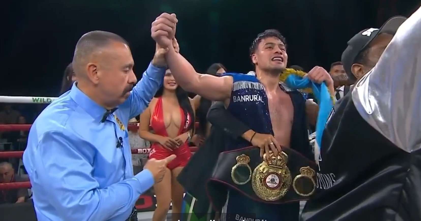 ¡Lester Martínez sigue invicto con un demoledor nocaut técnico en el 4to round!