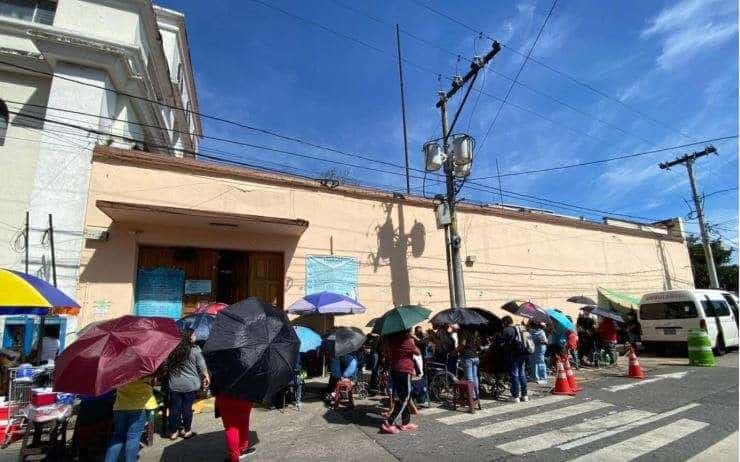 ¿Sin insumos y sin opciones? Pacientes de UNAERC enfrentan reducción en sus tratamientos de hemodiálisis