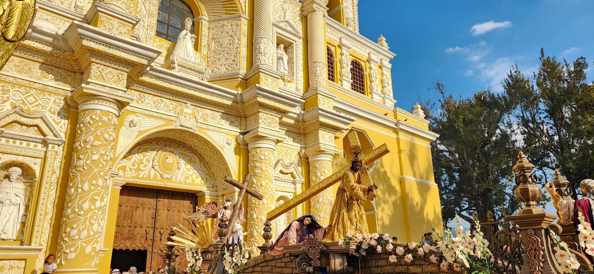 Jesús de la Dulce Mirada bendice las calles de Antigua este 30 de marzo
