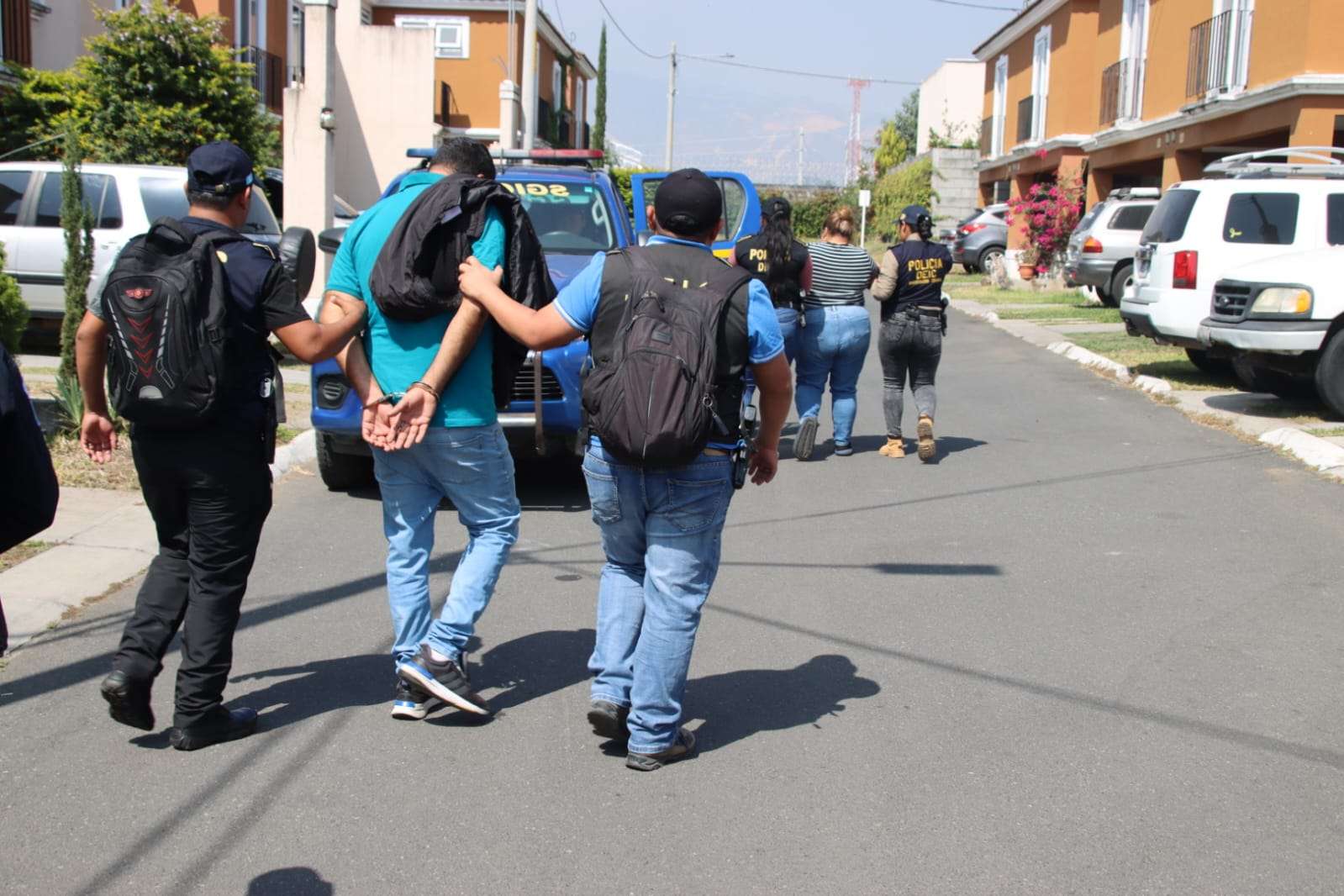 Capturan a presuntos integrantes de la banda “Los Cristaleros” en Villa Nueva