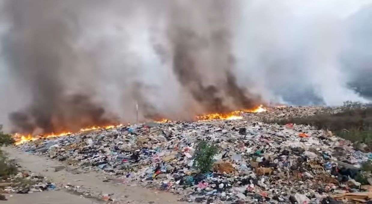 ¿Qué tan grave es la situación? Incendio en vertedero de Rabinal sigue activo