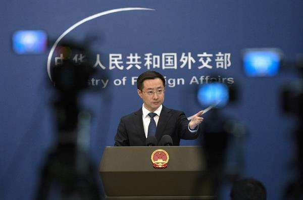 China busca redefinir el diálogo con EEUU