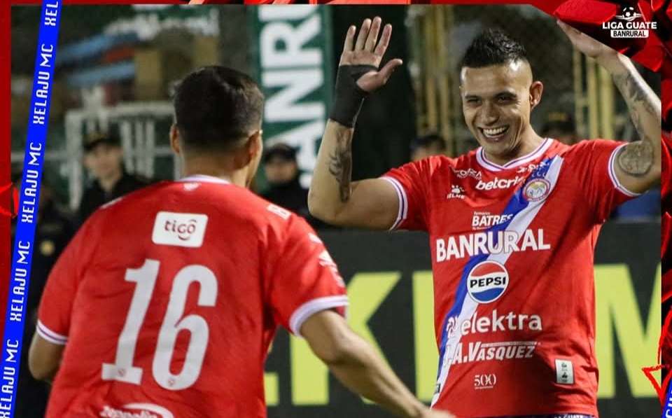 Xelajú vuelve a ganar ante Comunicaciones en una noche de 5 goles