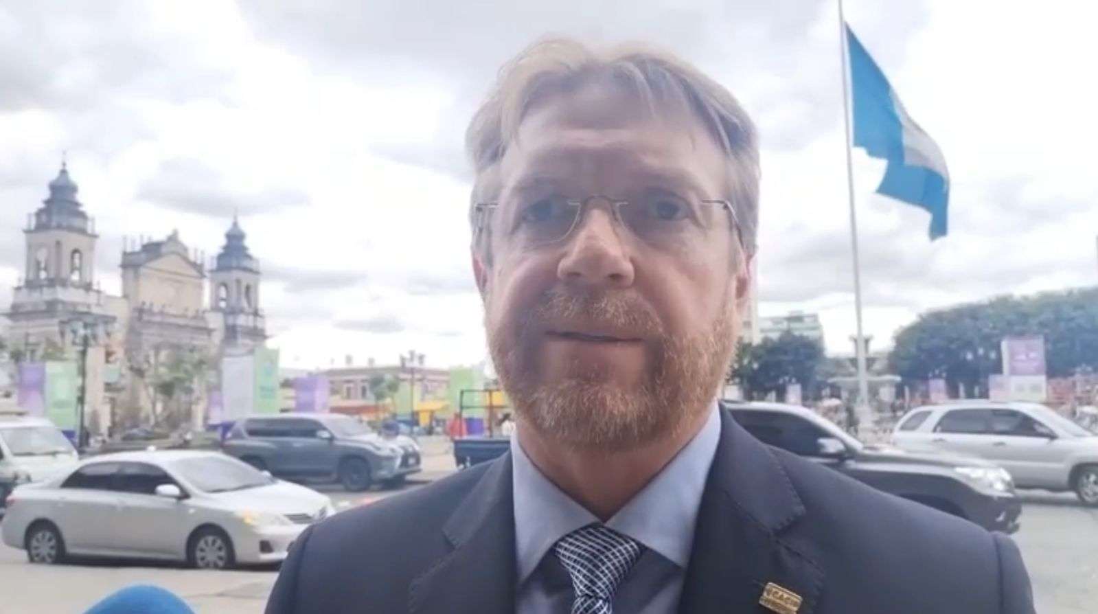 Presidente del Cacif sobre aumento de salario a diputados: “No es ilegal, pero deberían reconsiderarlo”