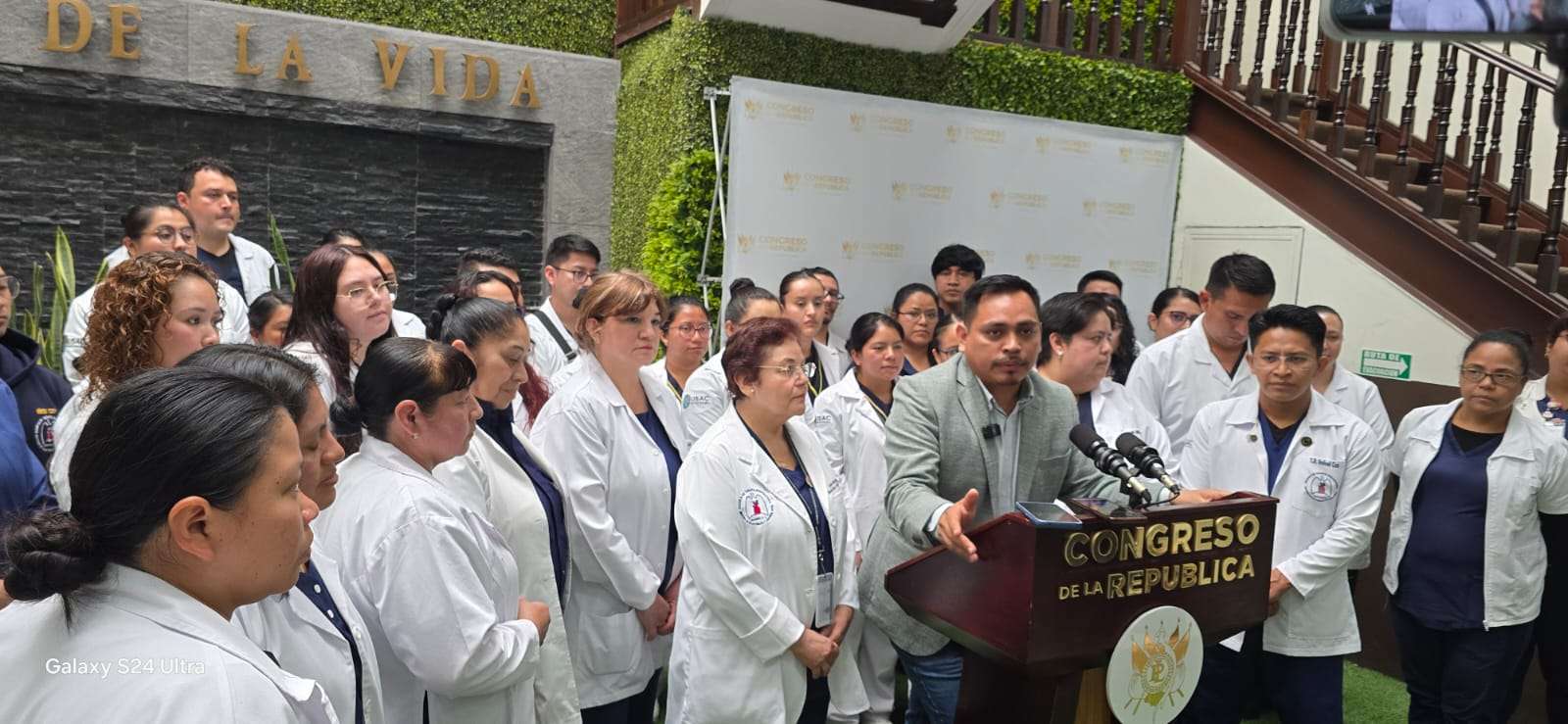 Proponen conmemorar cada 17 de mayo a los terapeutas respiratorios ¿De qué trata?