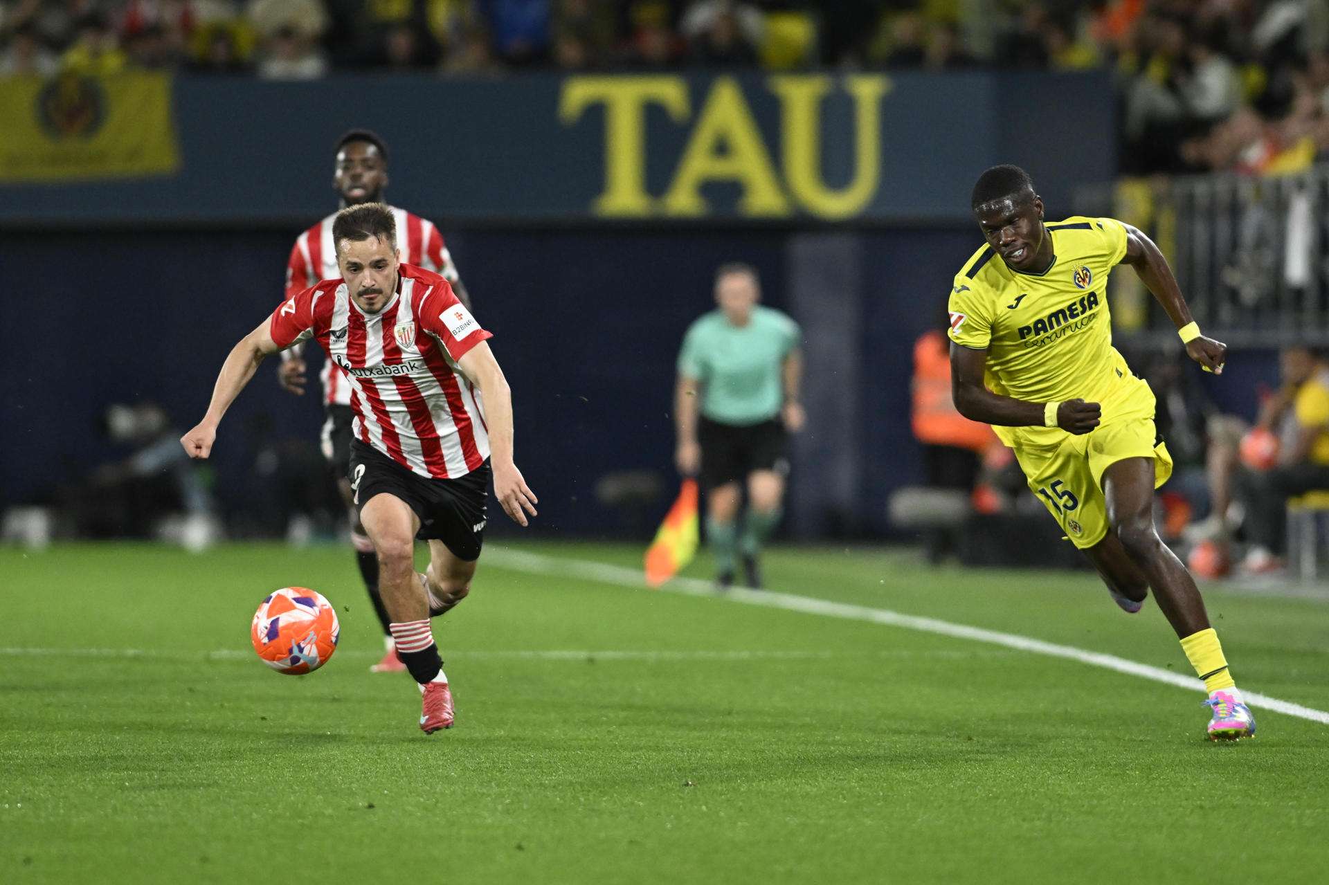 El Athletic neutraliza al Villarreal y protege el cuarto lugar