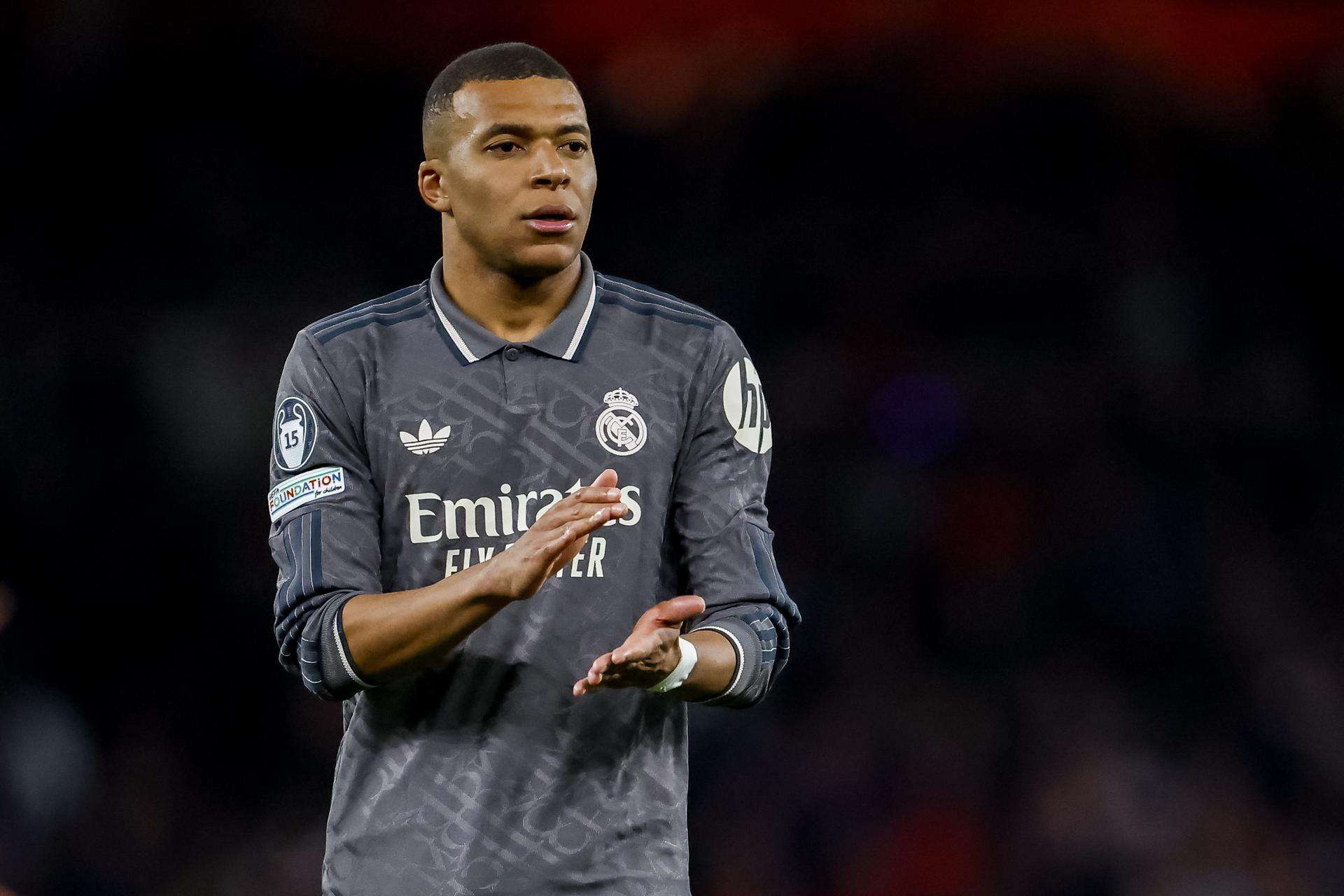 Mbappé pasa «al ataque» contra el PSG en su contencioso salarial