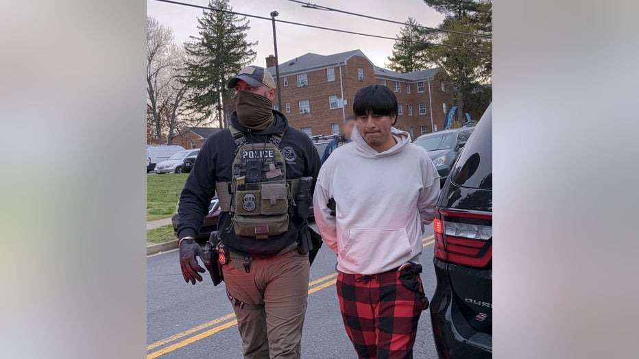 Autoridades migratorias de Estados Unidos detienen a guatemalteco condenado por delitos sexuales en Virginia