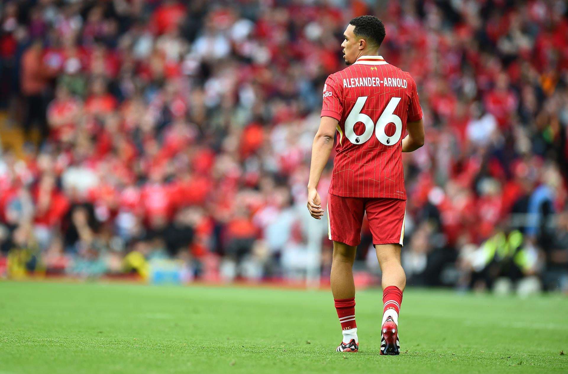 Liverpool confirma cuánto le pagó el Real Madrid por Alexander-Arnold