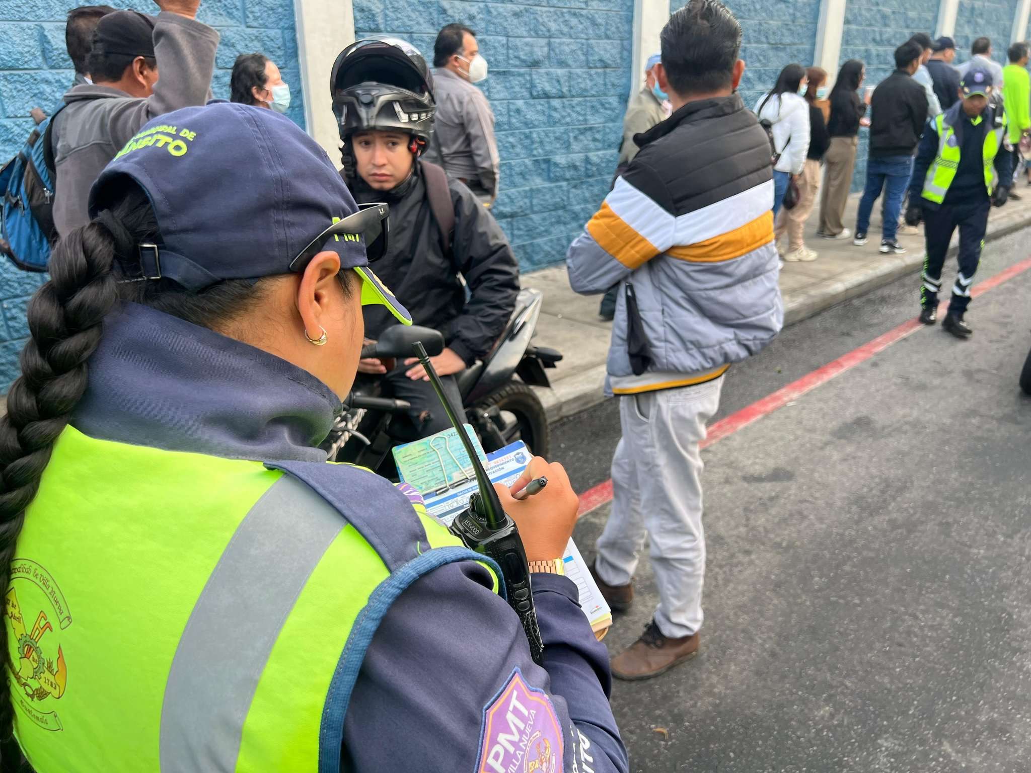 Motocicletas detenidas y taxis verificados: así avanza el operativo en Villa Nueva