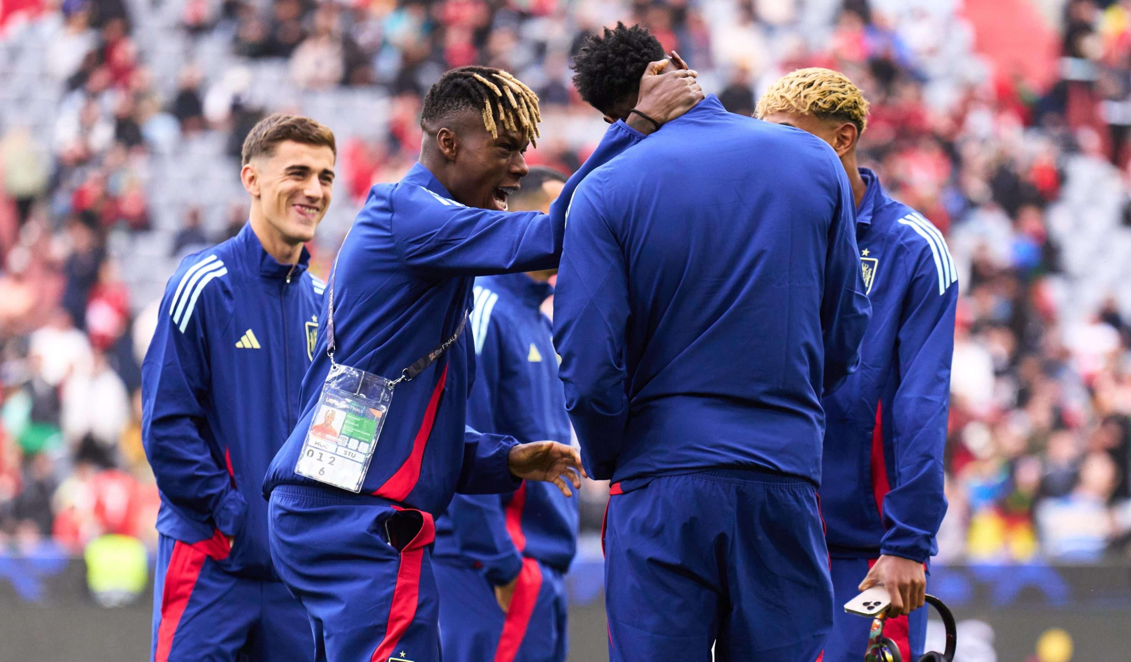 España revela a su once inicial para la final ante Portugal