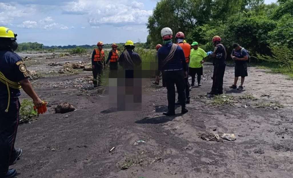 Localizan el cuerpo de Joselin, la joven que fue arrastrada por un río en Escuintla