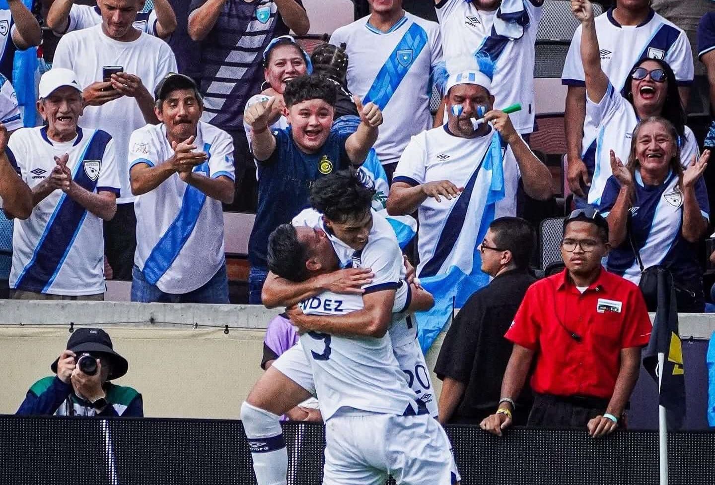 ¡Tena prende las alarmas! Dos jugadores en duda para el próximo duelo de Guatemala