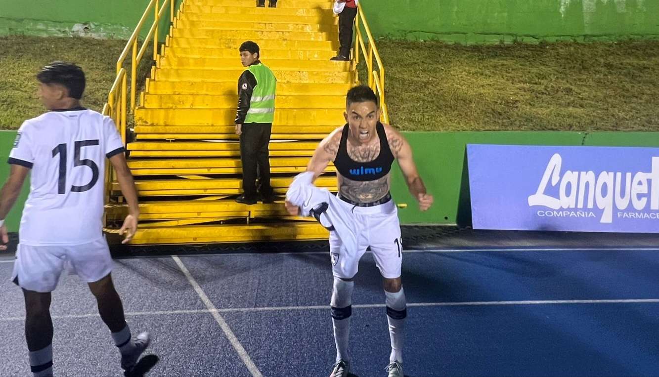 Míster Chip destaca ‘hat trick’ de Óscar Santis, quien se une a un selecto grupo