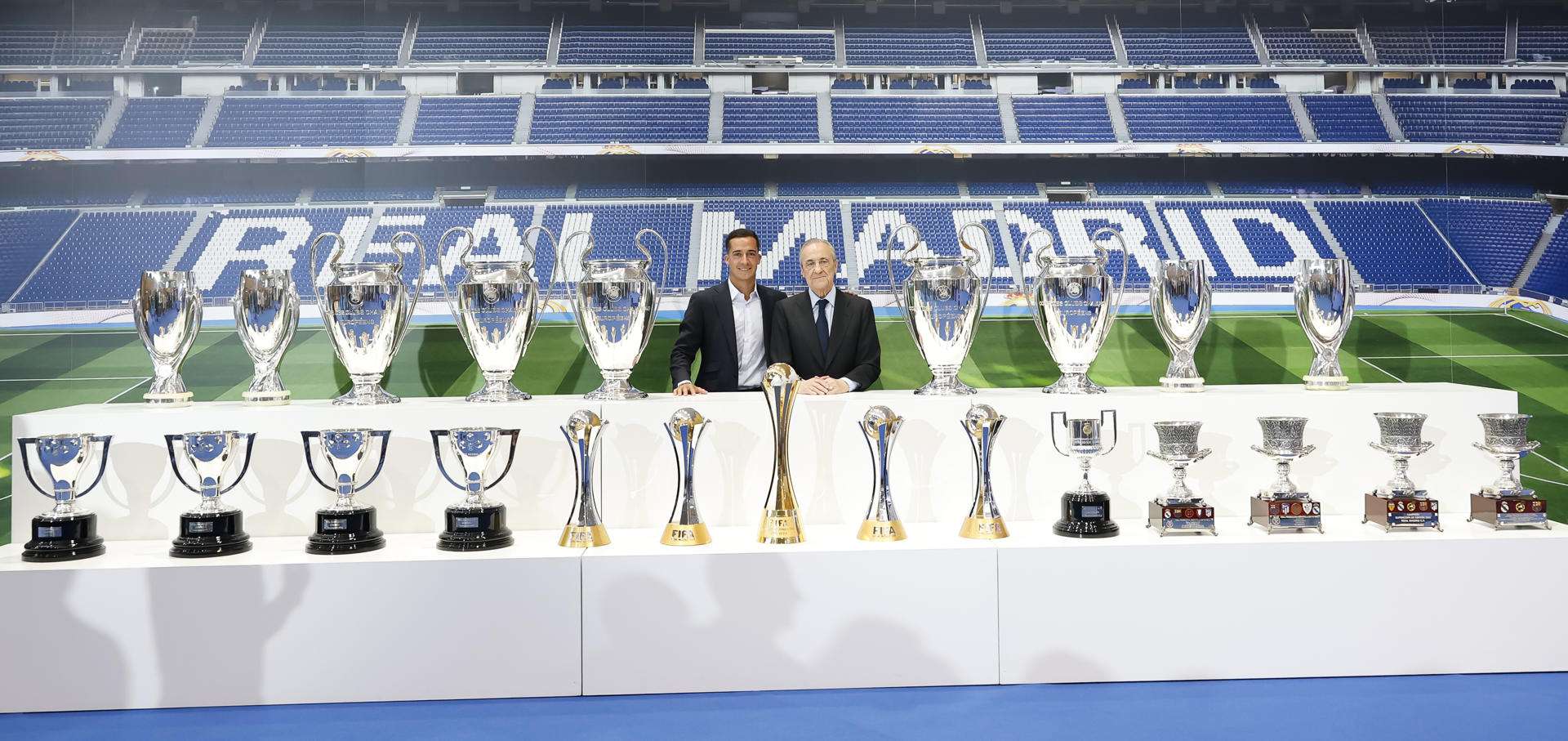 Lucas Vázquez y Florentino Pérez.