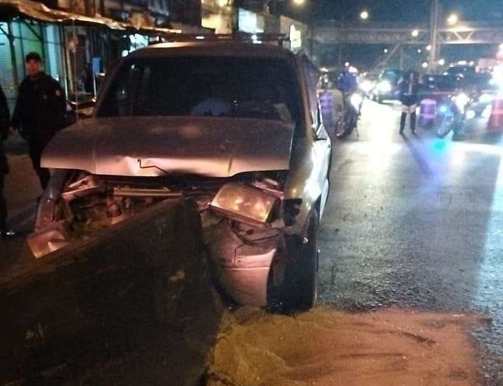 Piloto fallece tras empotrarse contra barrera de concreto en zona 7