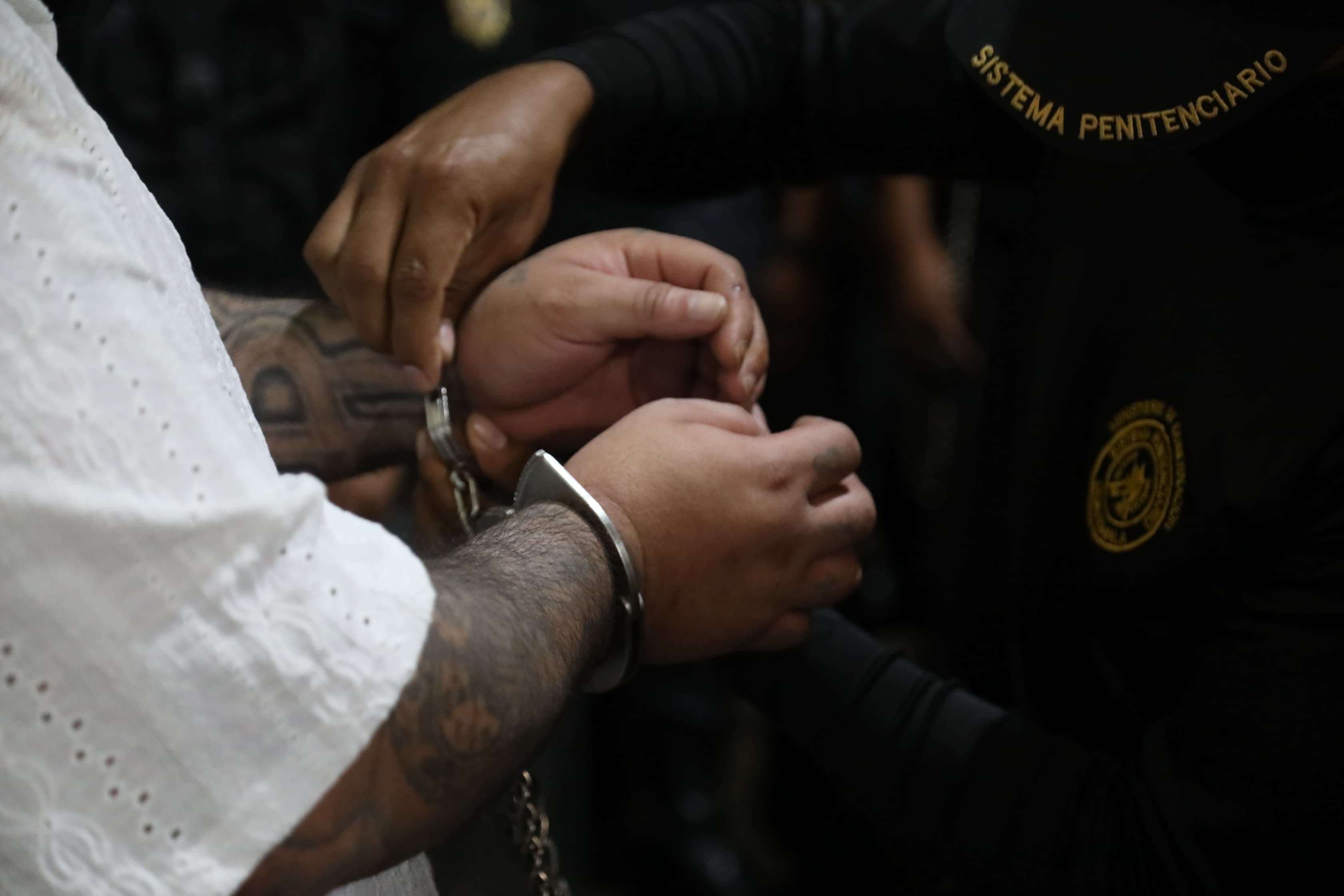 Líderes de pandillas son trasladados al centro de máxima seguridad Renovación 1