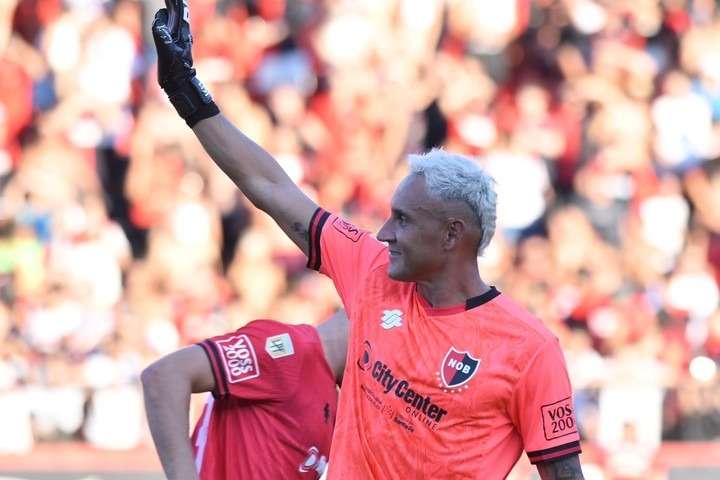 Keylor Navas dice adiós a Newell's, y hola al Pumas de la UNAM en México