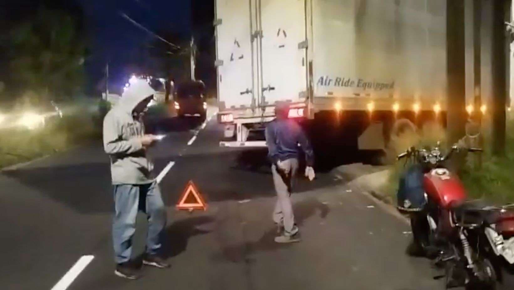 Carril reversible en Pinares de San Cristóbal queda suspendido este 25 de julio