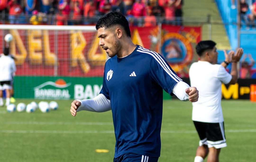 Clásico 334: este es el once inicial de Comunicaciones ante Municipal