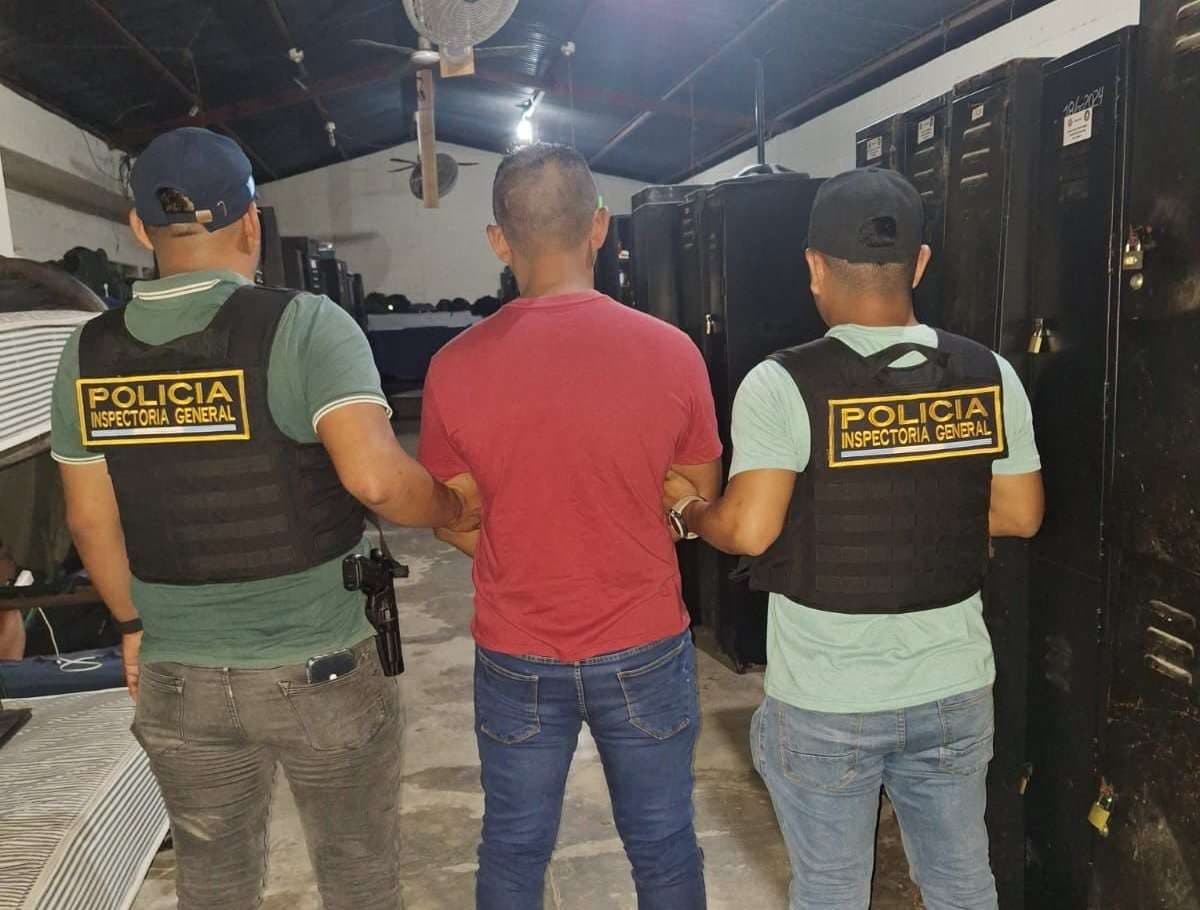 Agente de la PNC es capturado por agresión sexual