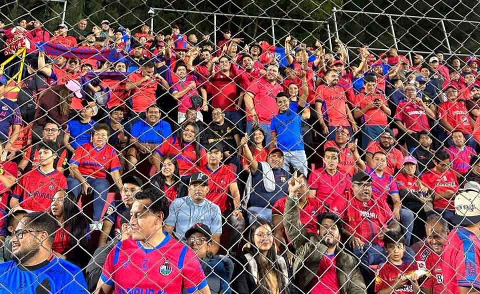 Mario Acevedo responde a afición que pide su salida de Municipal