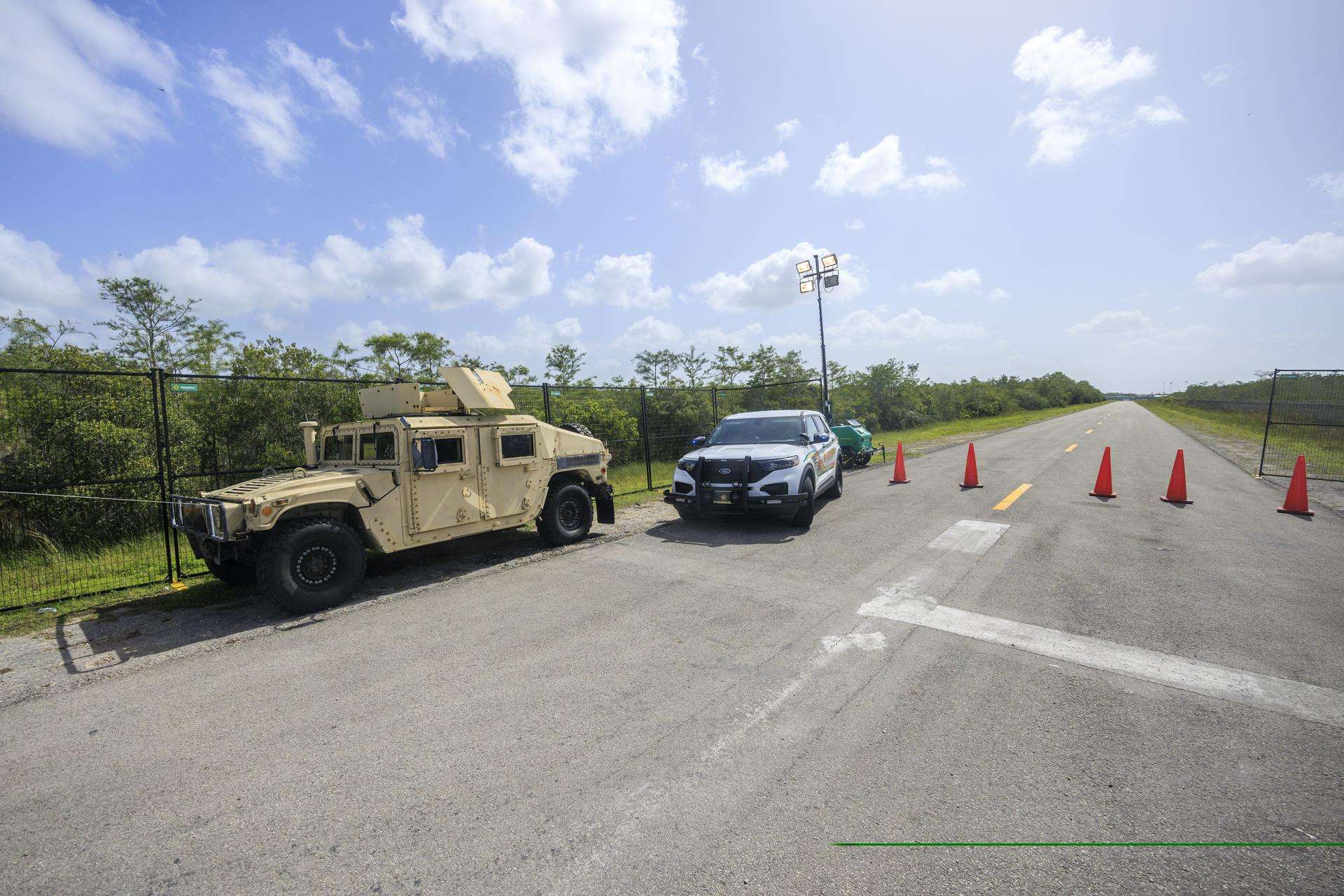 Alligator Alcatraz se afianza como modelo de detención migratoria en EE.UU. en su primer mes