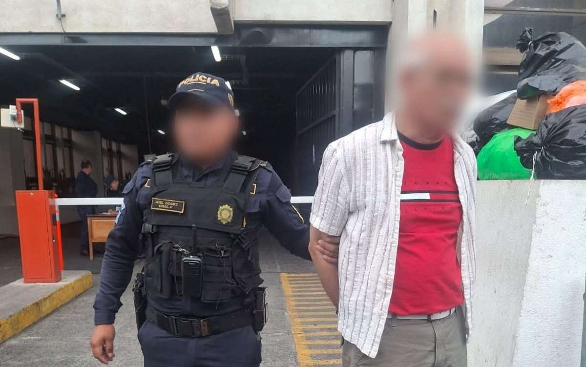 Juez emite fallo en caso de Carlos Acevedo por arrollar a motorista en zona 9