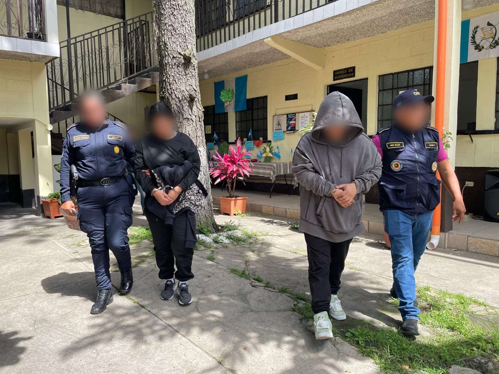 Capturan a esposos vinculados al homicidio de ganador de certamen en Amatitlán