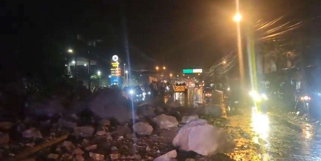 Habilitan paso en ruta al Atlántico luego de derrumbe