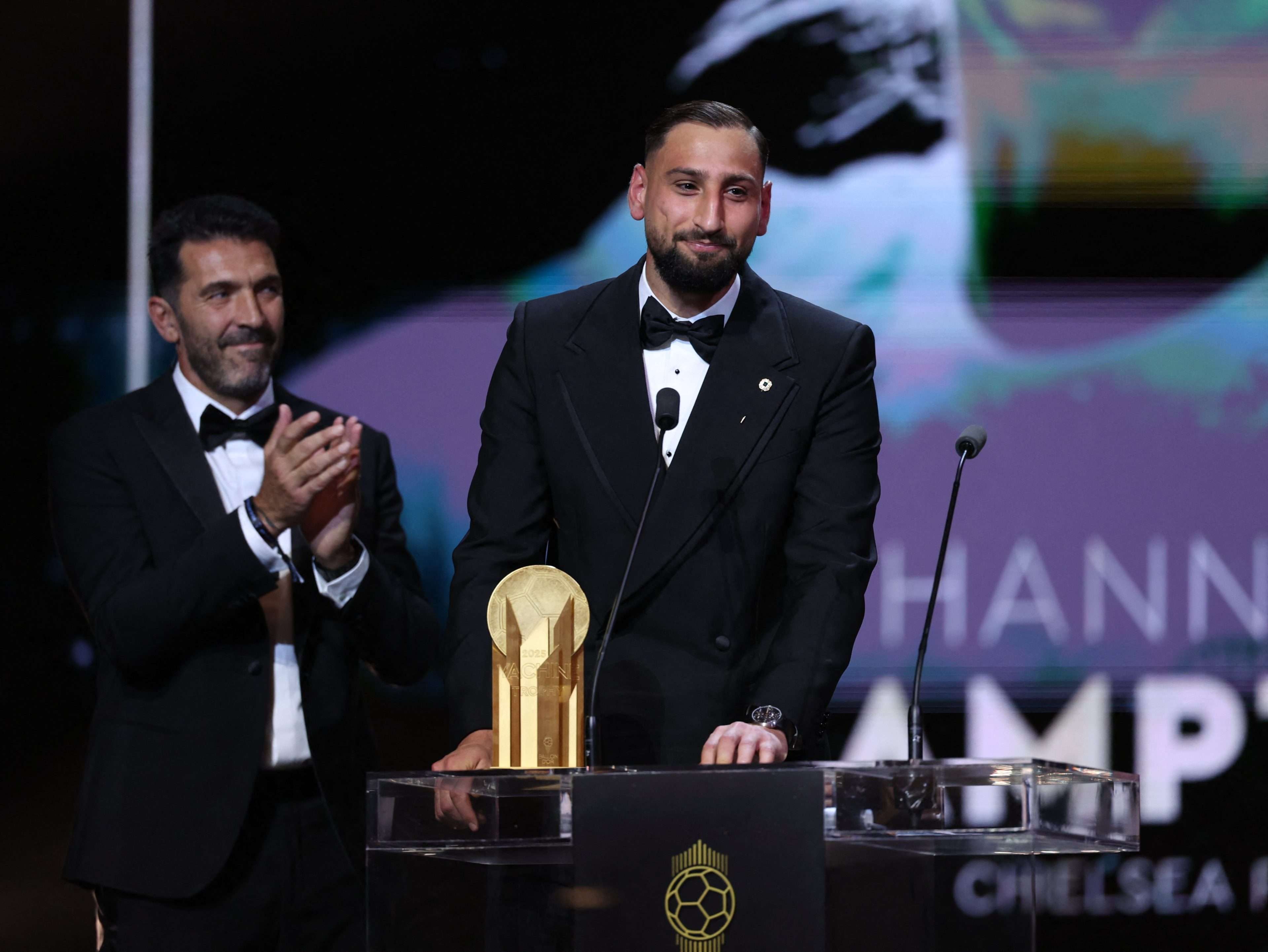 ¡Manos de oro! Donnarumma vuelve a reinar como el mejor portero al ganar el Trofeo Yashin 2025