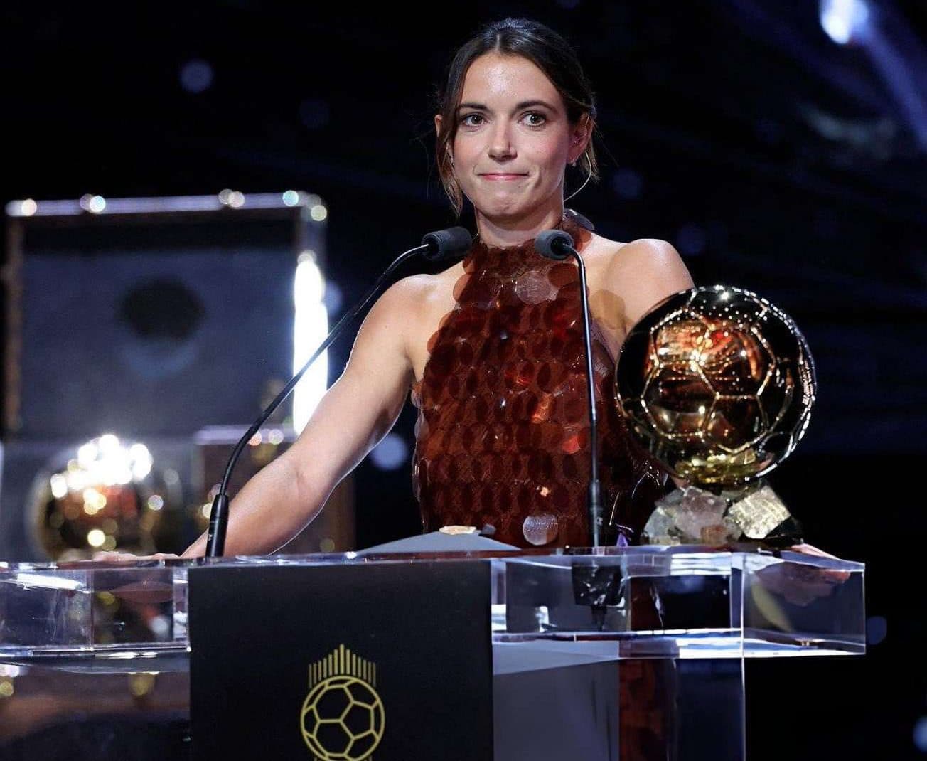 ¡Leyenda viva! Bonmatí brilla en París con su tercer Balón de Oro