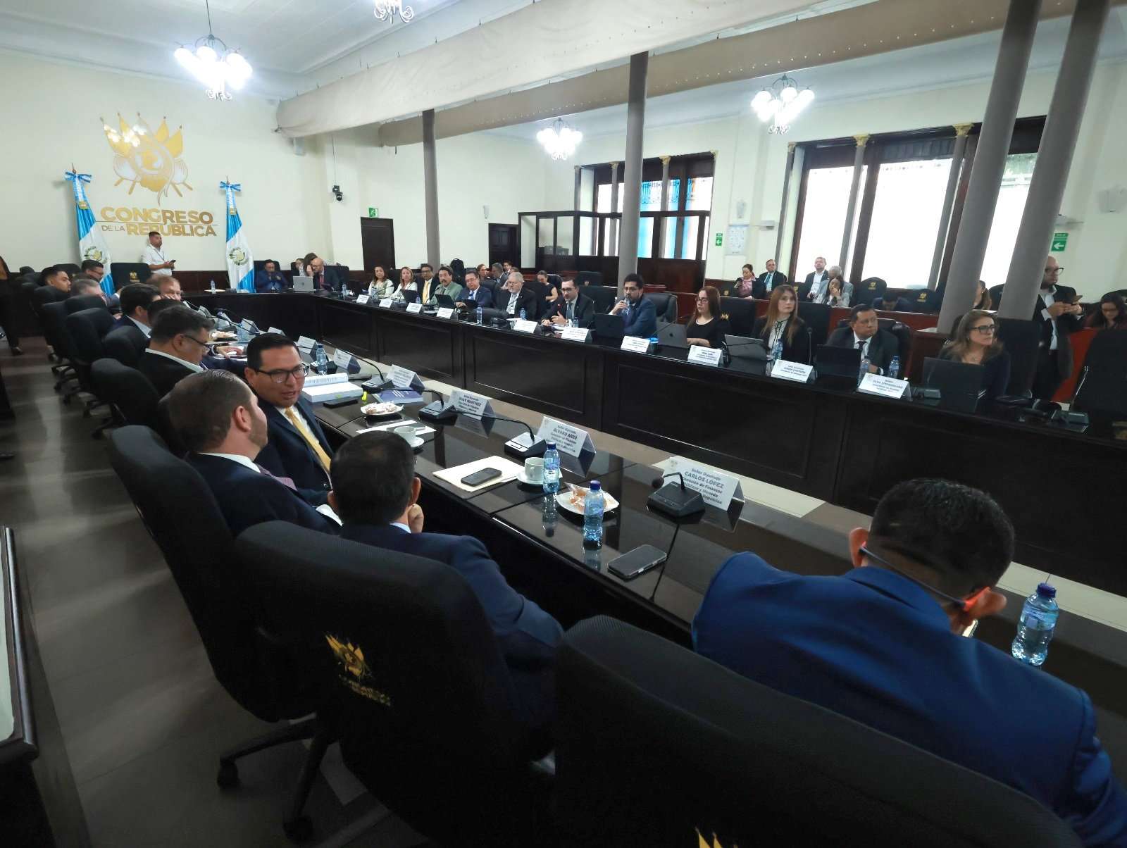 ¿Cómo se gastará el dinero público? Comisión de Finanzas analiza cifras y destinos del presupuesto