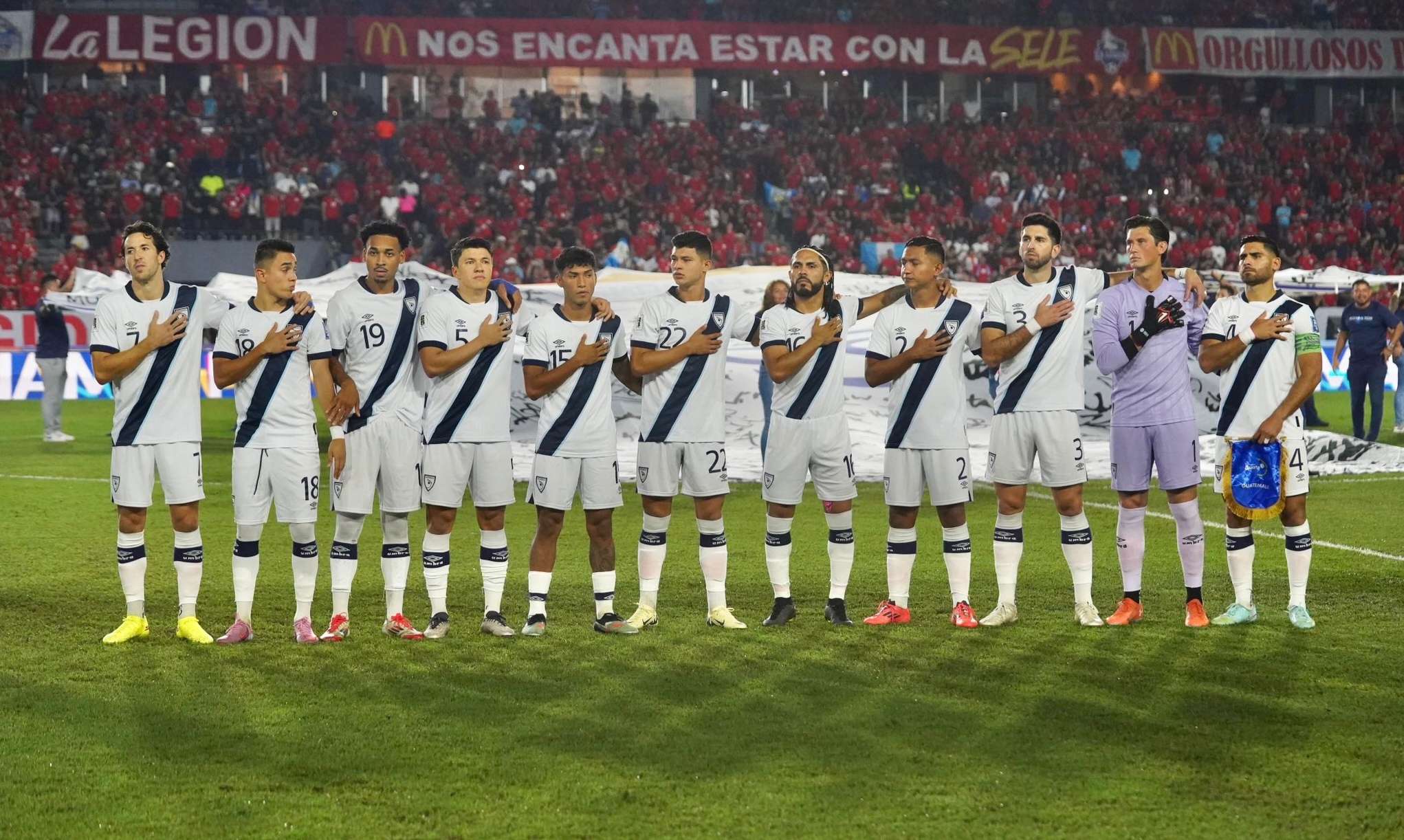 Guatemala impone carácter y garra en el primer tiempo ante Panamá