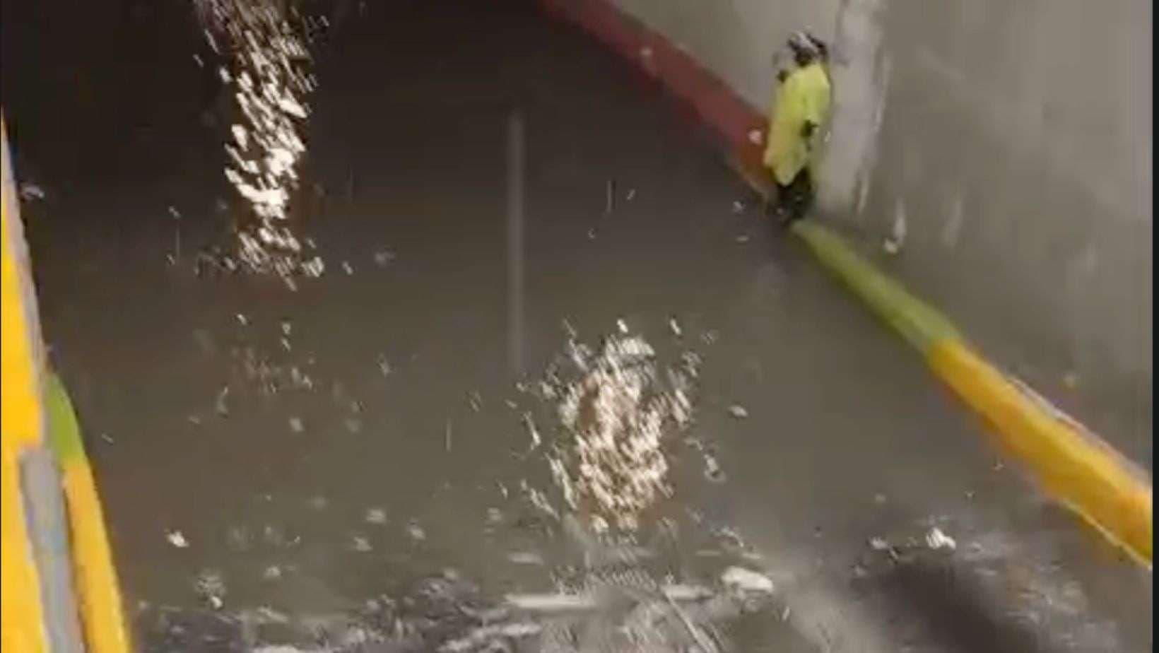 Lluvia provoca inundaciones y fuerte congestión en la capital ¡Estas son las zonas afectadas!