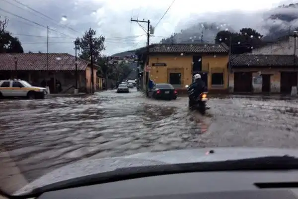 ¿Estamos listos para adaptarnos? La lluvia en Guatemala revela el impacto del cambio climático