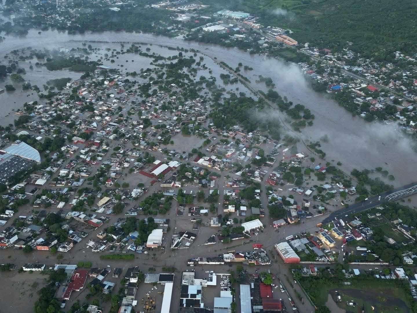 México aumenta a 72 los muertos por lluvias catastróficas y sitúa los desparecidos en 48