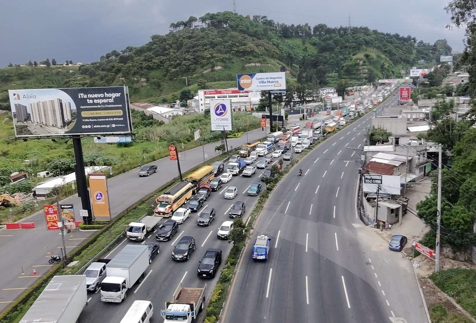 Carril reversible no será habilitado tras emergencia en Carretera a El Salvador