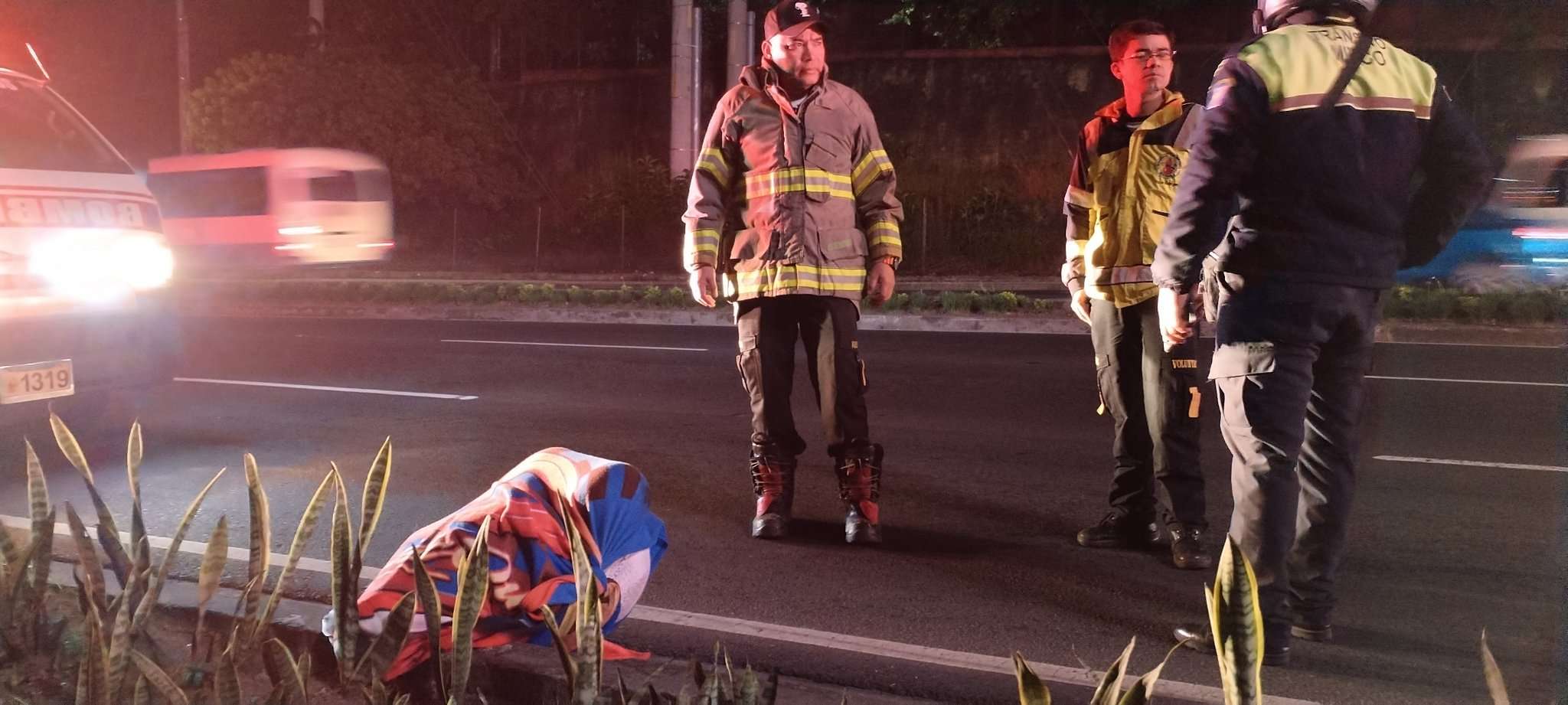 Hallan cuerpo envuelto en sábanas en el puente El Naranjo