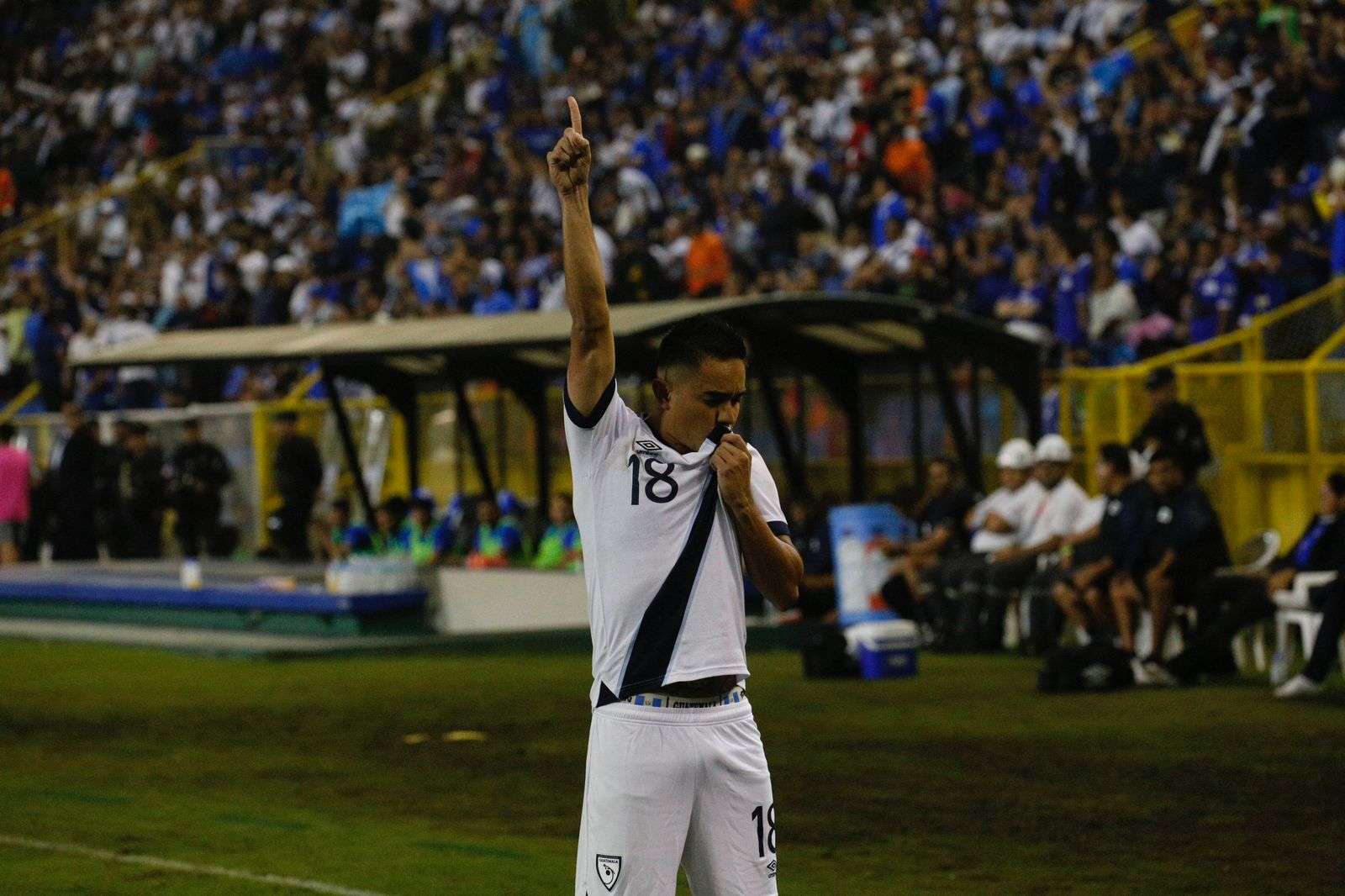 Así fue como Walter Avalos gritó el gol de Guatemala ante El Salvador