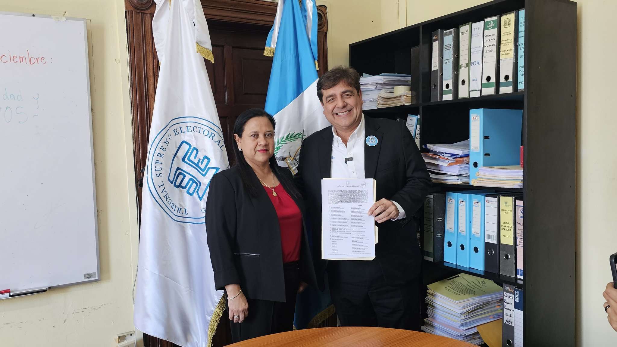 “Oxigenación política” y transparencia: la apuesta de Pineda al frente del Partido Servir