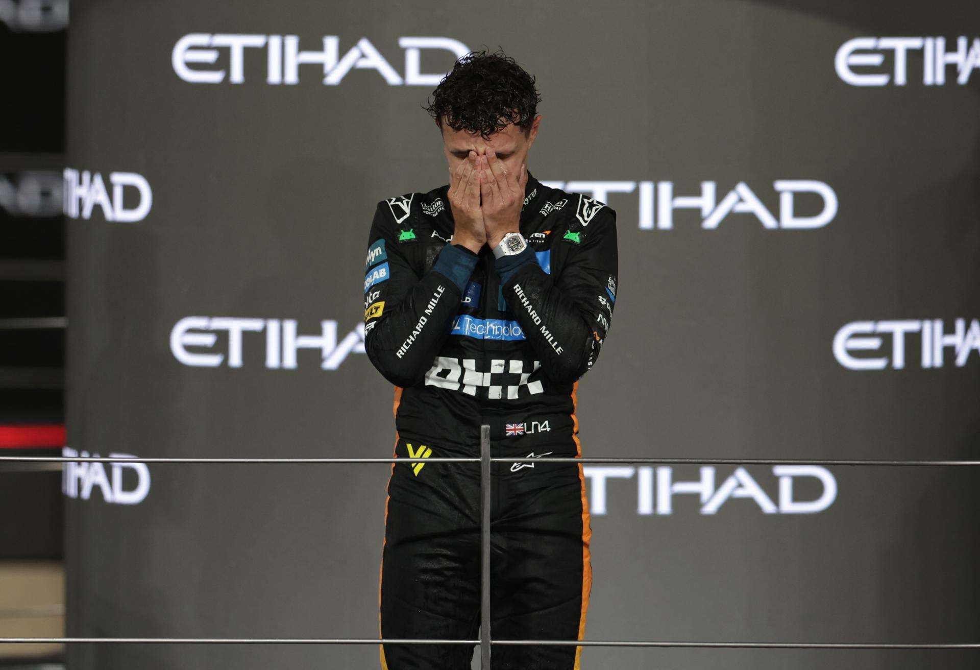 El piloto de McLaren Lando Norris durante el GP de Abu Dabi, Emiratos Árabes. EFE/EPA/Andrej ISAKOVIC