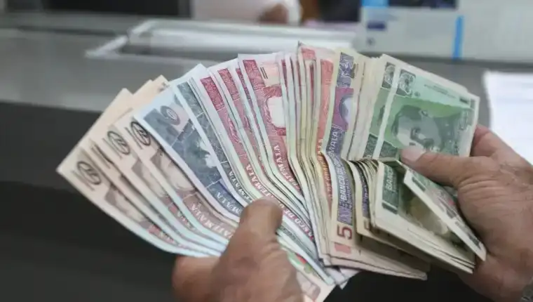 ¿Qué decidirá el Gobierno? Mesas técnicas completan análisis del salario mínimo 2026