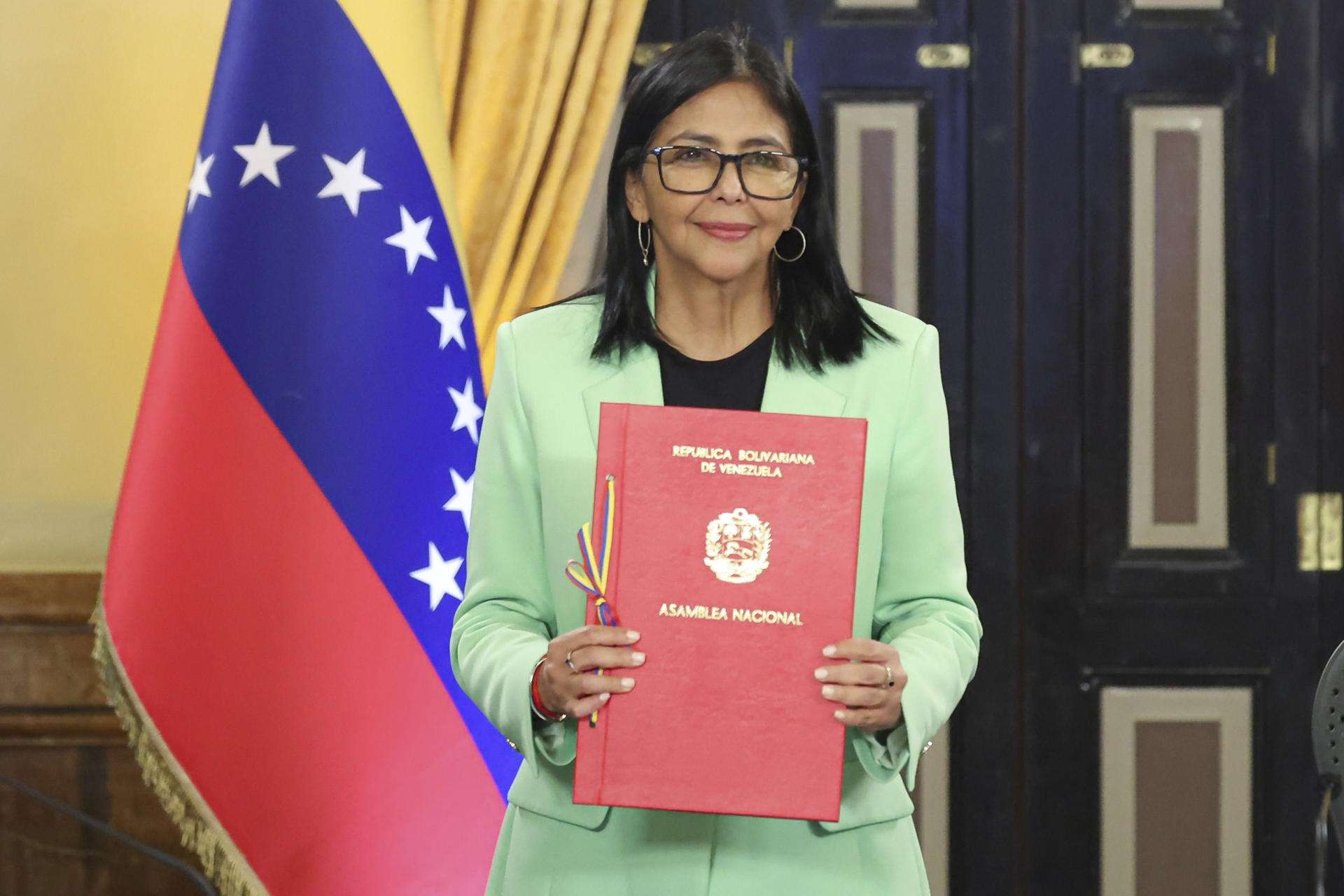 Delcy Rodríguez, una semana encargada de una Venezuela bajo la lupa de Trump