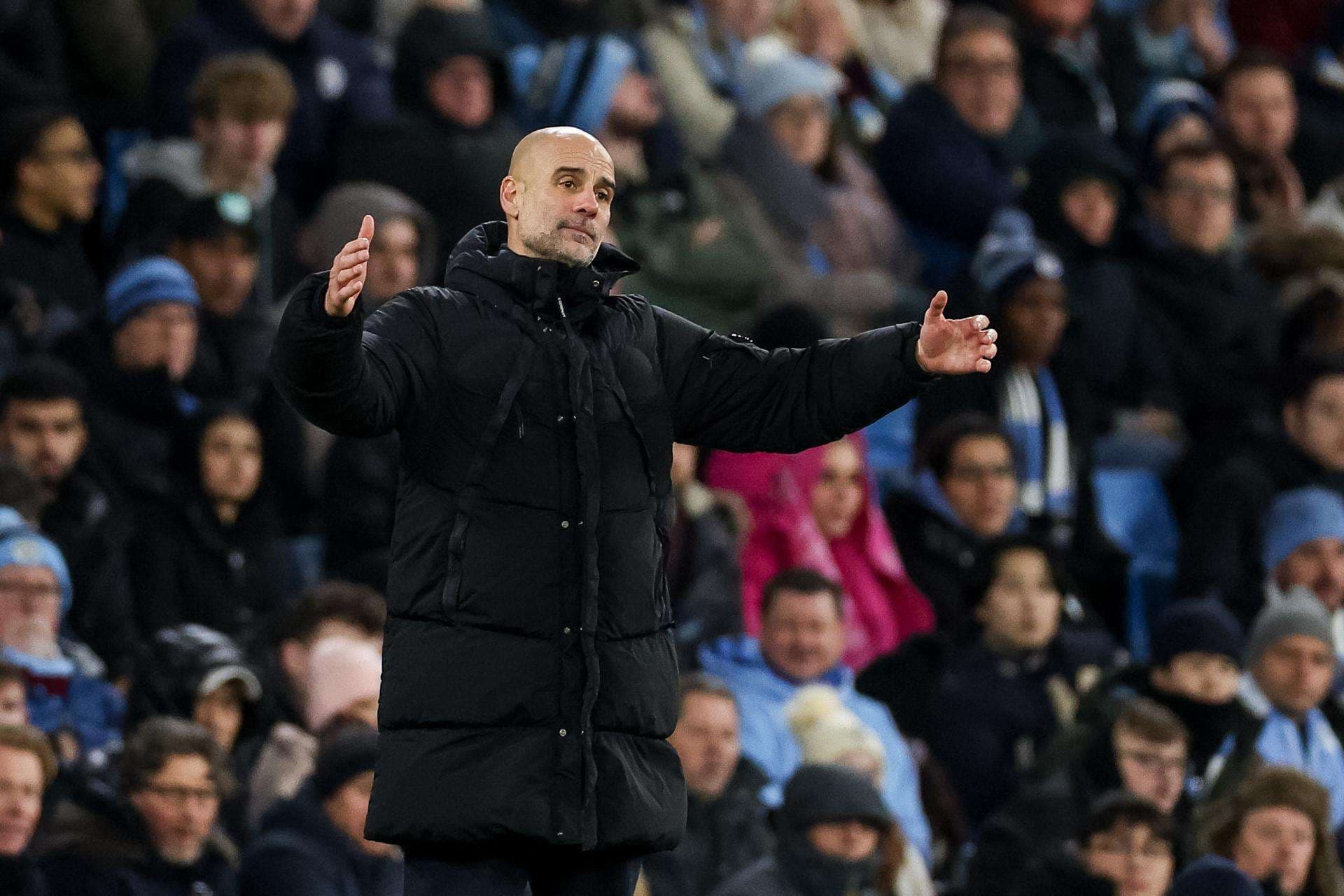 El entrenador del Manchester City, Pep Guardiola, reacciona durante el partido ante el Brighton (1-1). EFE/EPA/ADAM VAUGHAN