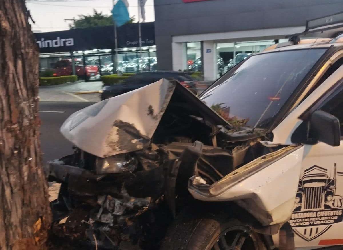 Accidente afecta circulación hacia occidente en bulevar Liberación