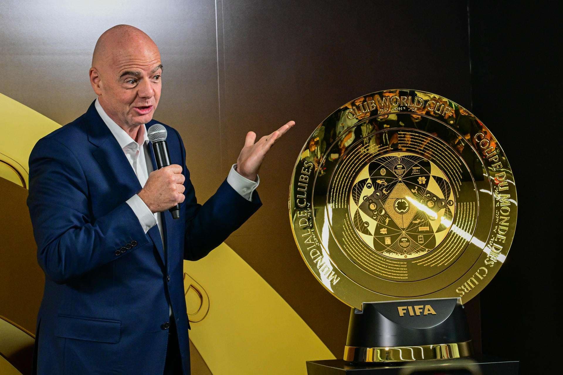 Infantino: "El fútbol es el deporte más democrático y el Mundial quiere unir al mundo"