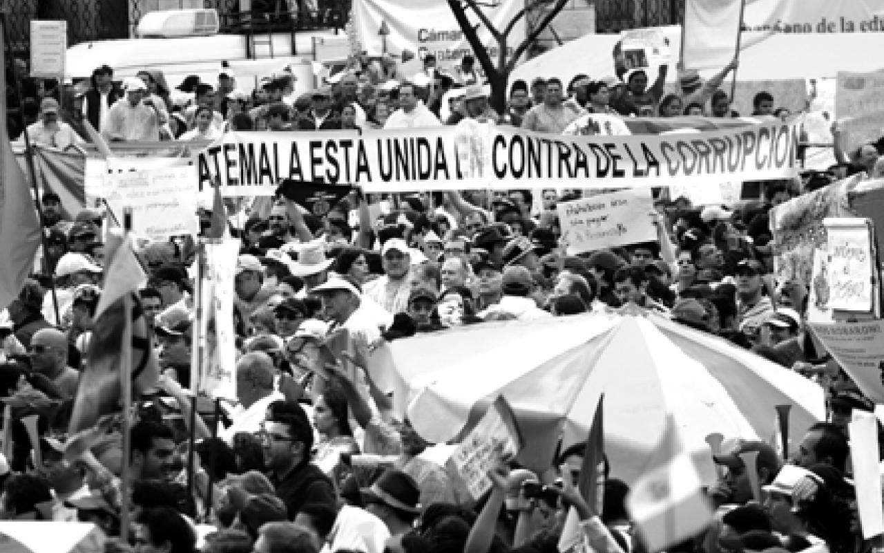 Percepción ciudadana señala debilidad institucional frente a la corrupción